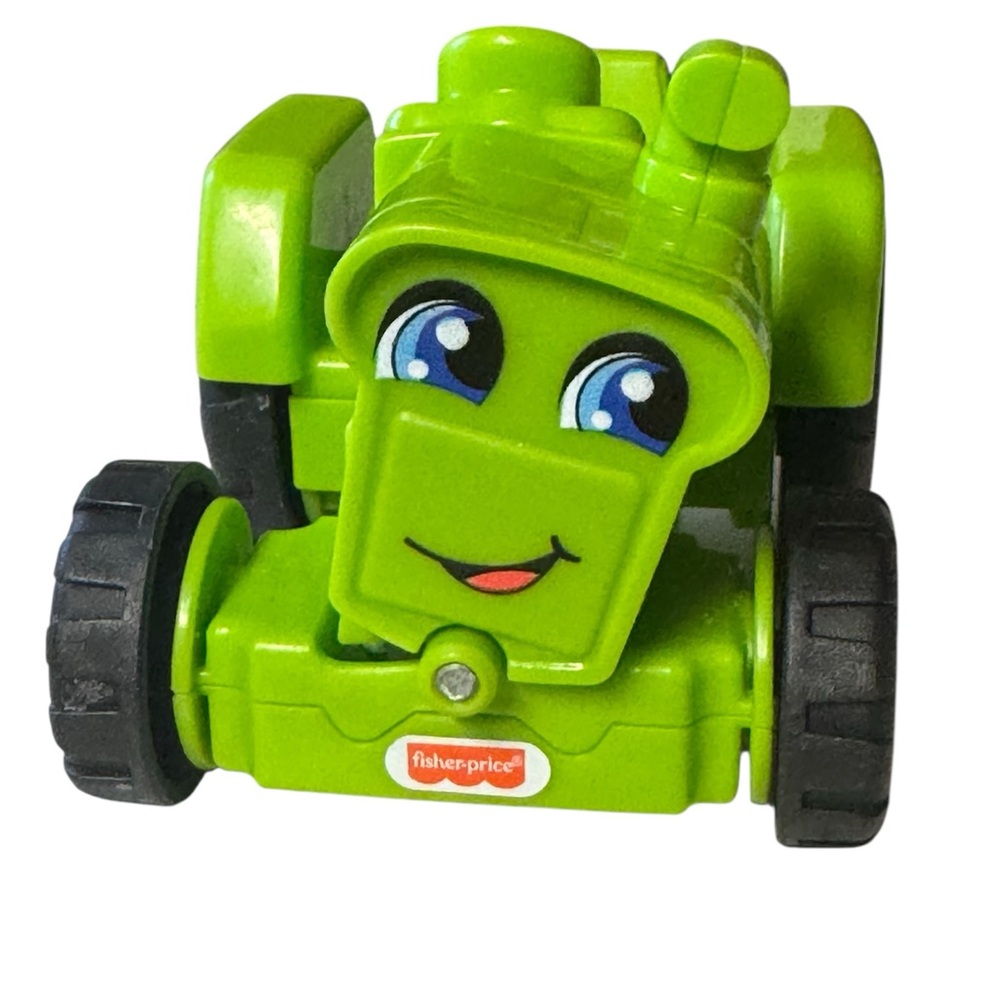 EUC 2016 Mattel Fisher Price Little People Helpful Harvester Tractor